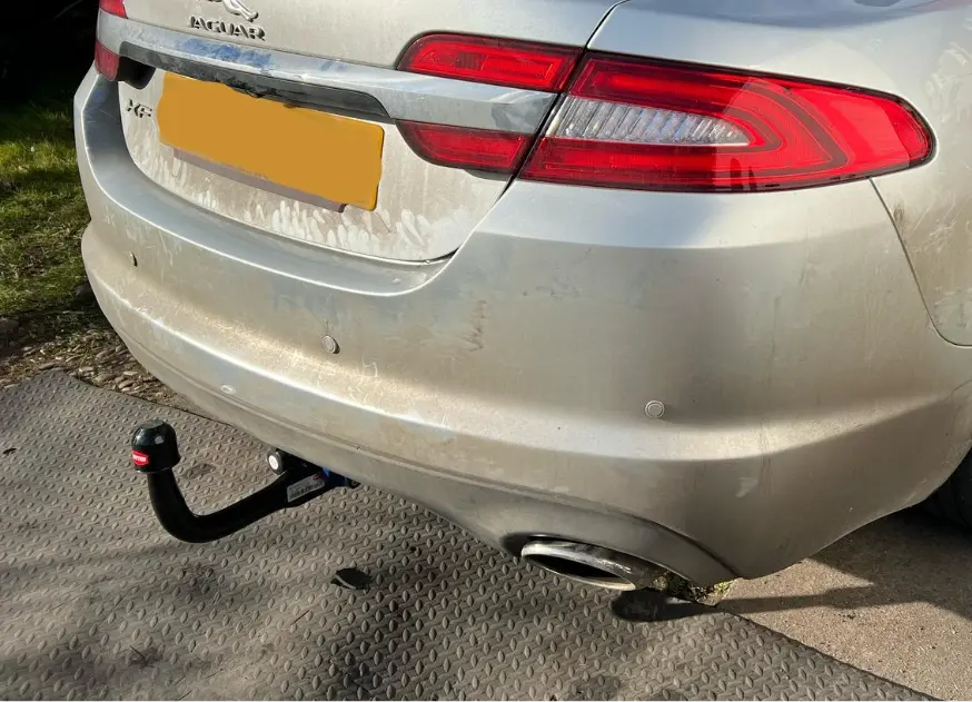 Essential Winter Towing Tips for UK Drivers